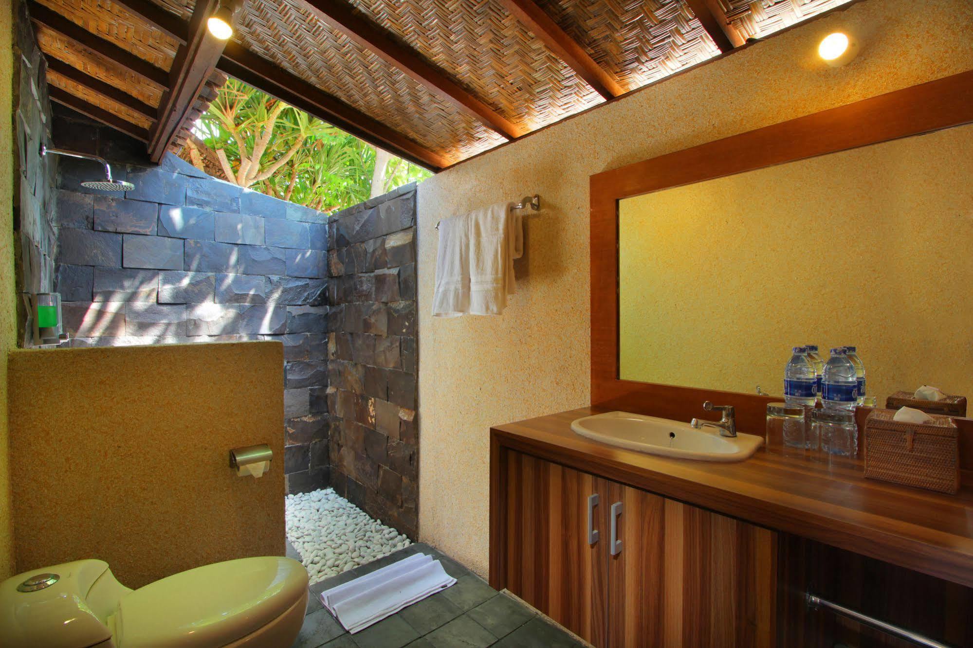 Mangrove Paradise Retreat Hotel Nusa Lembongan  Bagian luar foto